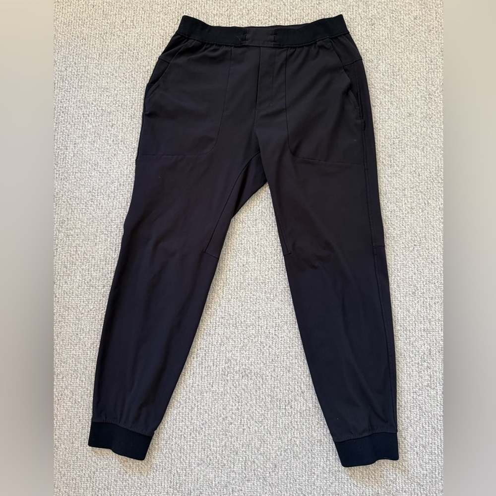 Lululemon Men’s ABC jogger (black)